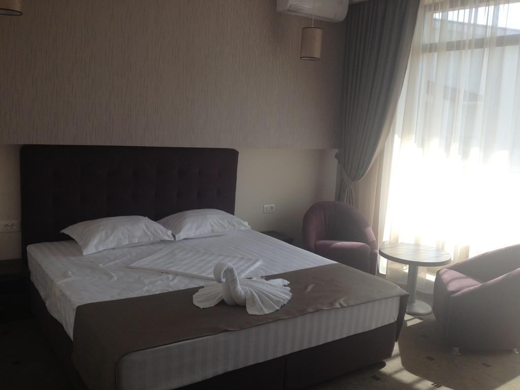Nobel Residence Navodari Room photo